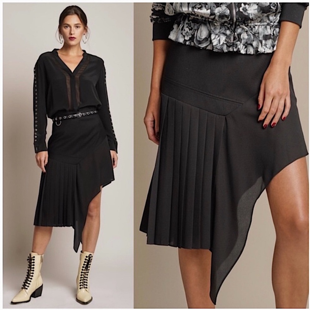 Chelsea and Walker asymmetrical skirt